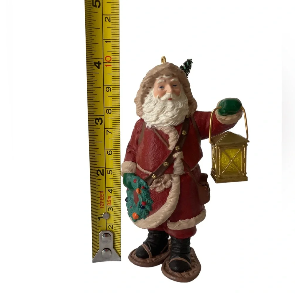 Hallmark‎ 1994 Christmas Ornament Merry Olde Santa Lantern Snowshoes (No Box)